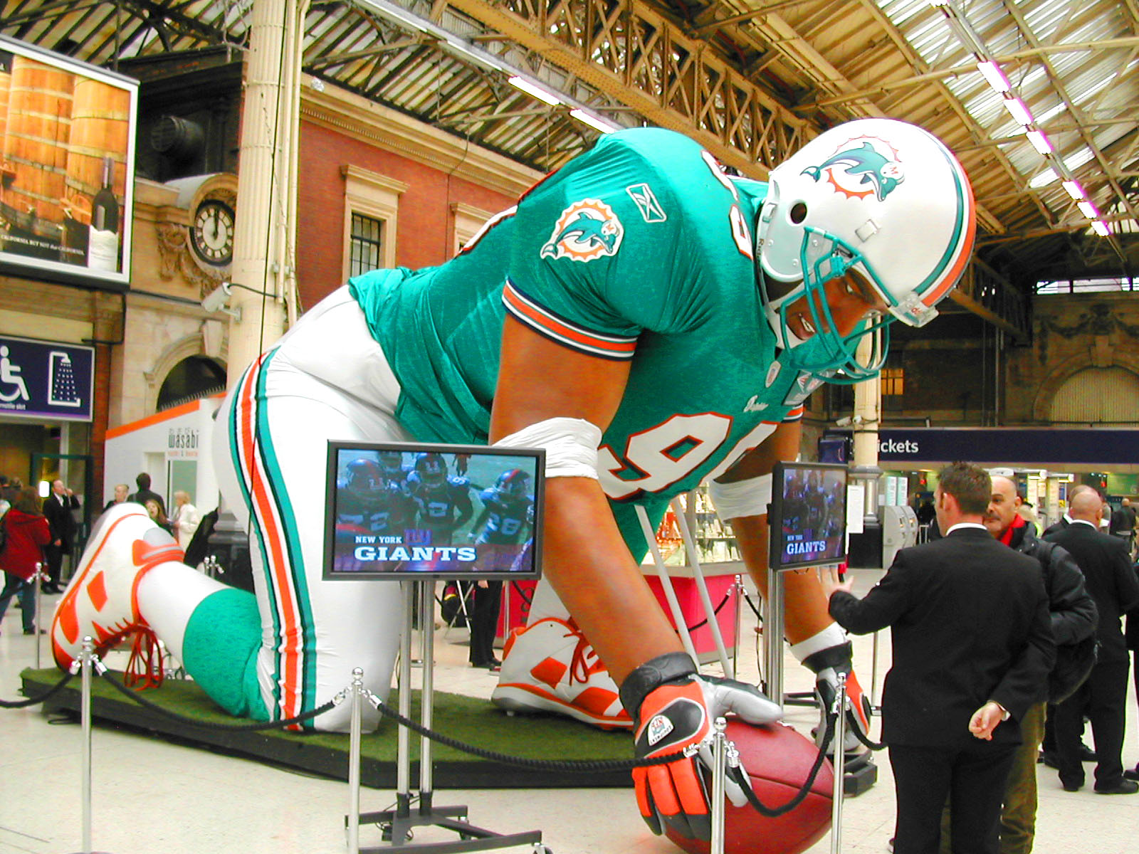 Expanded Polystyrene EPS: The Creative Material Behind Today's Most Imaginative Art Installations